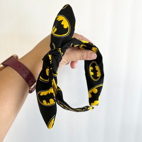 DC Comics Black and Yellow Batman Headband Acrylic Amazon.com: OTL Technologies Children main image 3