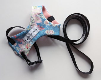 Chicken Harness Blue Paisley