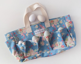 Garden Egg Tote Small — Blue Paisley