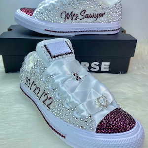 Braut Sneakers-Chucks und Perlen-Bling Chuck Taylors-Bling Sneakers