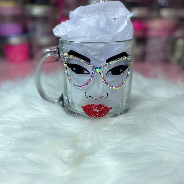 Visage de Diva avec des lunettes Bling Mug • Sassy Diva Mug • Femme afro-américaine Bling Mug • Bling café