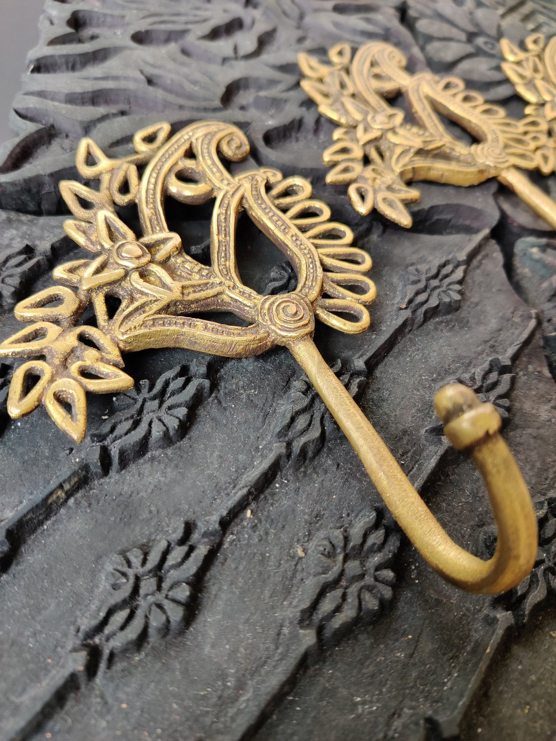 Brass Key Hanger coat Hooks Leaf Design Sml. Set of 3 Etsy