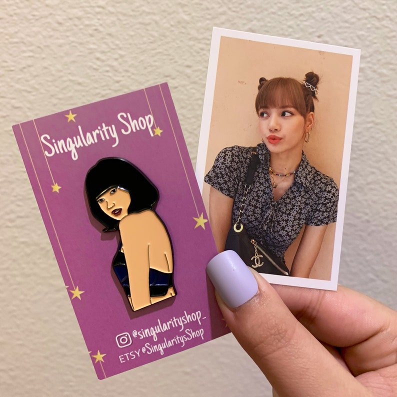 Blackpink Lisa Enamel Pin