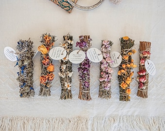 Herbs & Flowers Smudge Sticks - Witchcraft Supplies, Magick, Spellcasting, Pagan Altar, Book of Shadows, Ritual Crafts, Gift