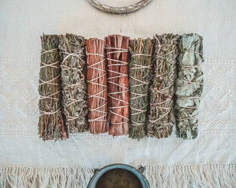 Smudges Sticks Set (8), Herbs Kit, Wicca Bundle, Magical, Medicinal, Pagan, Crafts, Rituals, Witchcraft, Gift, Present