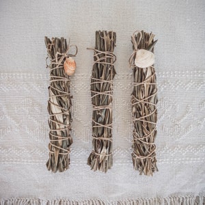 Mediterranean Olive Leaves Smudge Stick: Organic Ritual Cleansing Herbs for Witchcraft & Spellcasting