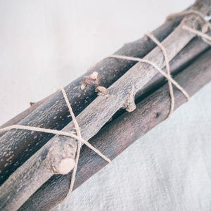 bay leaf sticks