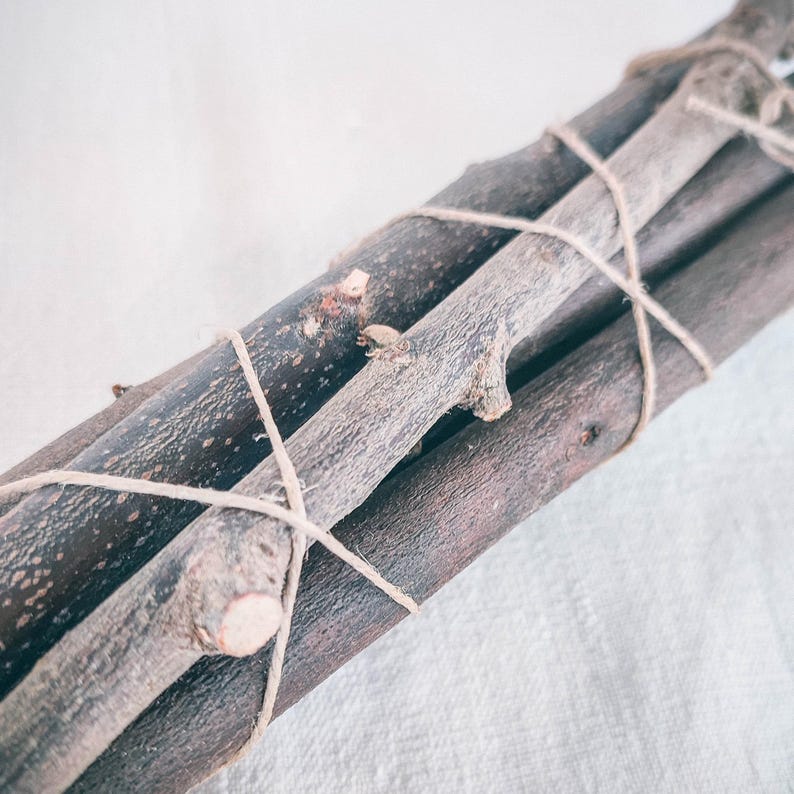 bay leaf sticks