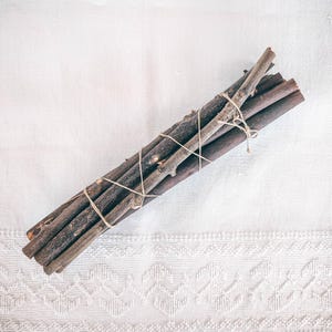 bay leaf sticks