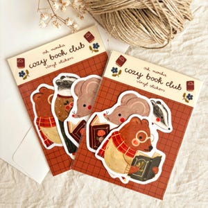 Cozy Book Club - Set di adesivi in vinile / Adesivi carini per la lettura, adesivi con animali da lettura, adesivi per planner accoglienti, adesivi autunnali