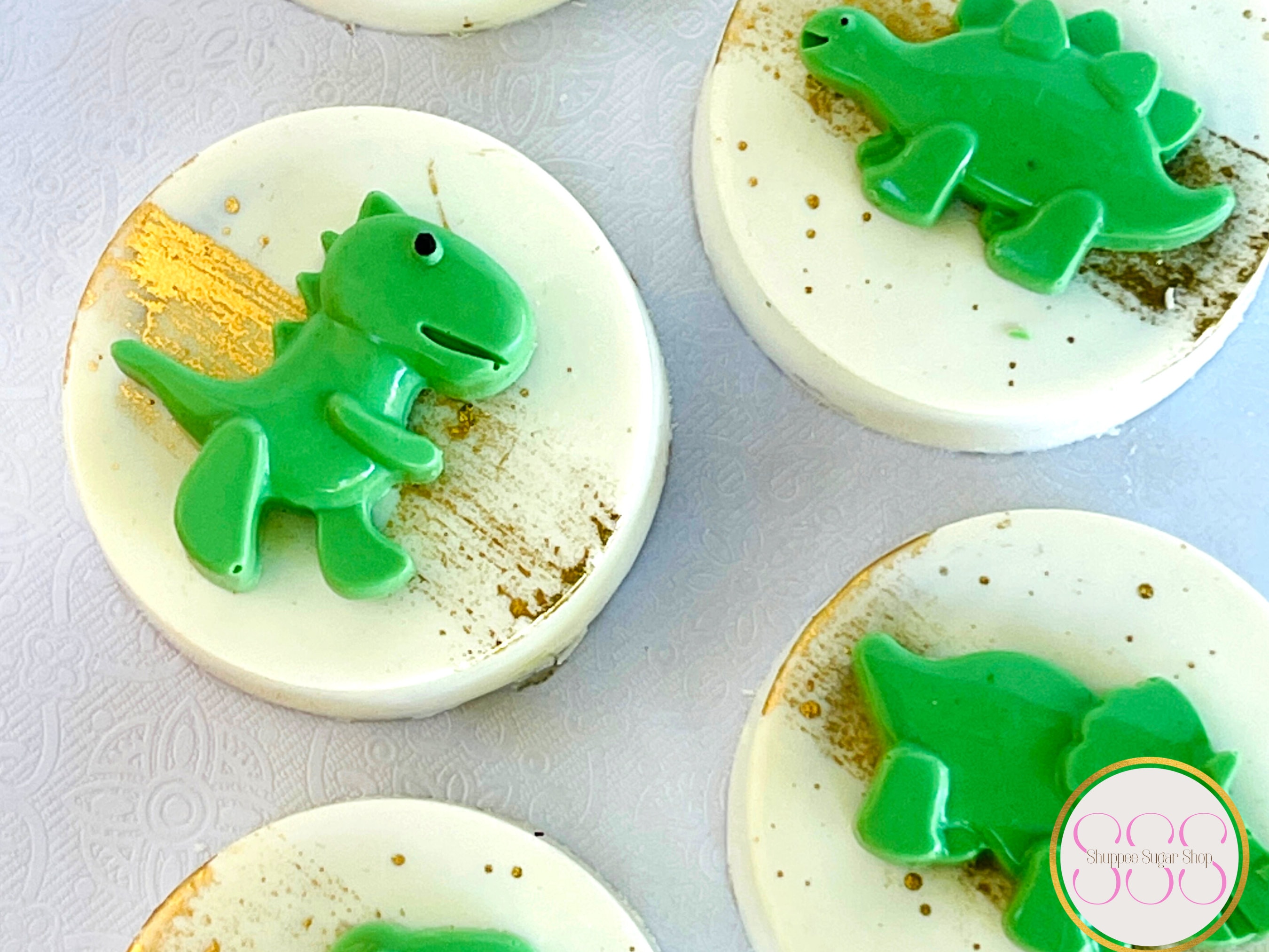 Dinosaur Chocolate Covered Oreos, Dinosaur Birthday Party Favors