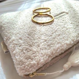 Funda de ordenador a medida para PC, MacBook, iPad, Tablet, e-reader - Estuche - Tejido de rizo blanco - Forro acolchado. de 10 a 17 pulgadas