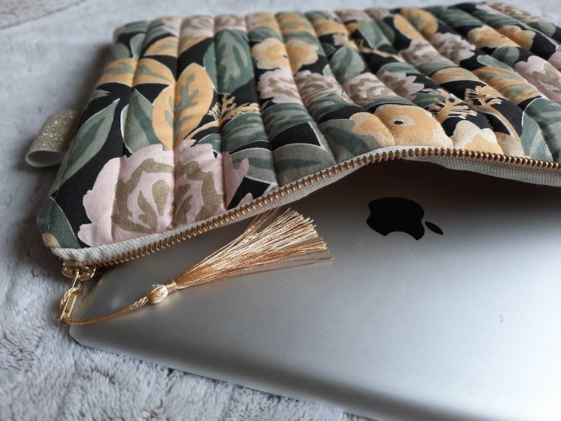 Housse d'ordinateur zippée PC MacBook iPad Surface Pochette Fleurie dorée Tissu molletonné Résistante Doublure or 11 à 17 pouces image 2