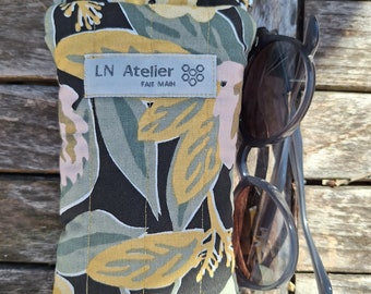 Étui à lunettes matelassé - Motif fleuri