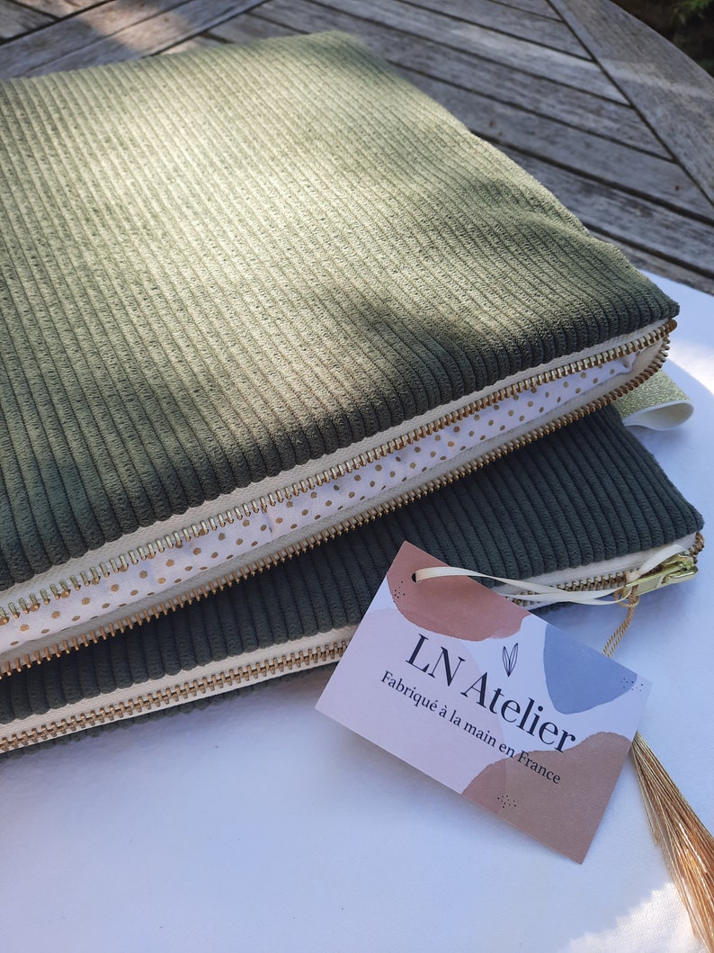 Housse d'ordinateur zippée PC MacBook iPad Surface Pochette Velours Vert kaki Doublure intérieure matelassée. 10 à 17 pouces image 2