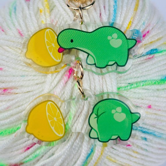 Funny Sour Lemon Licking Meme Dinosaur Keychain|charm