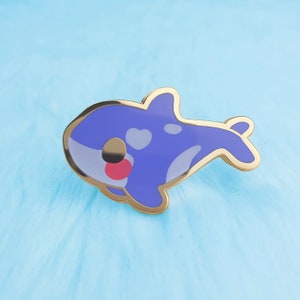 Orca Enamel Pin