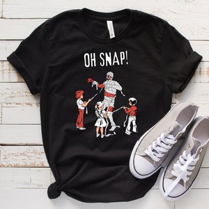 Oh Snap! Vintage Mummy Zombie Shirt,  Halloween Part Shirt Gift, Funny Halloween With Sayings T-Shirt Unisex Short Sleeve Tee