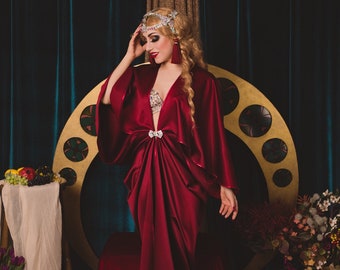 VENTE! Vin rouge Satin Art Nouveau style Hollywood Bordoux Robe Great Gatsby Burlesque clapet Cocoon manteau