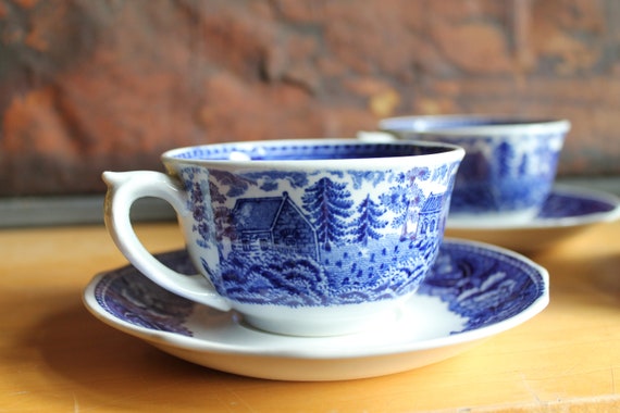 ヴィンテージ アラビア フィンランド エスプレッソ カップ ブルー風景