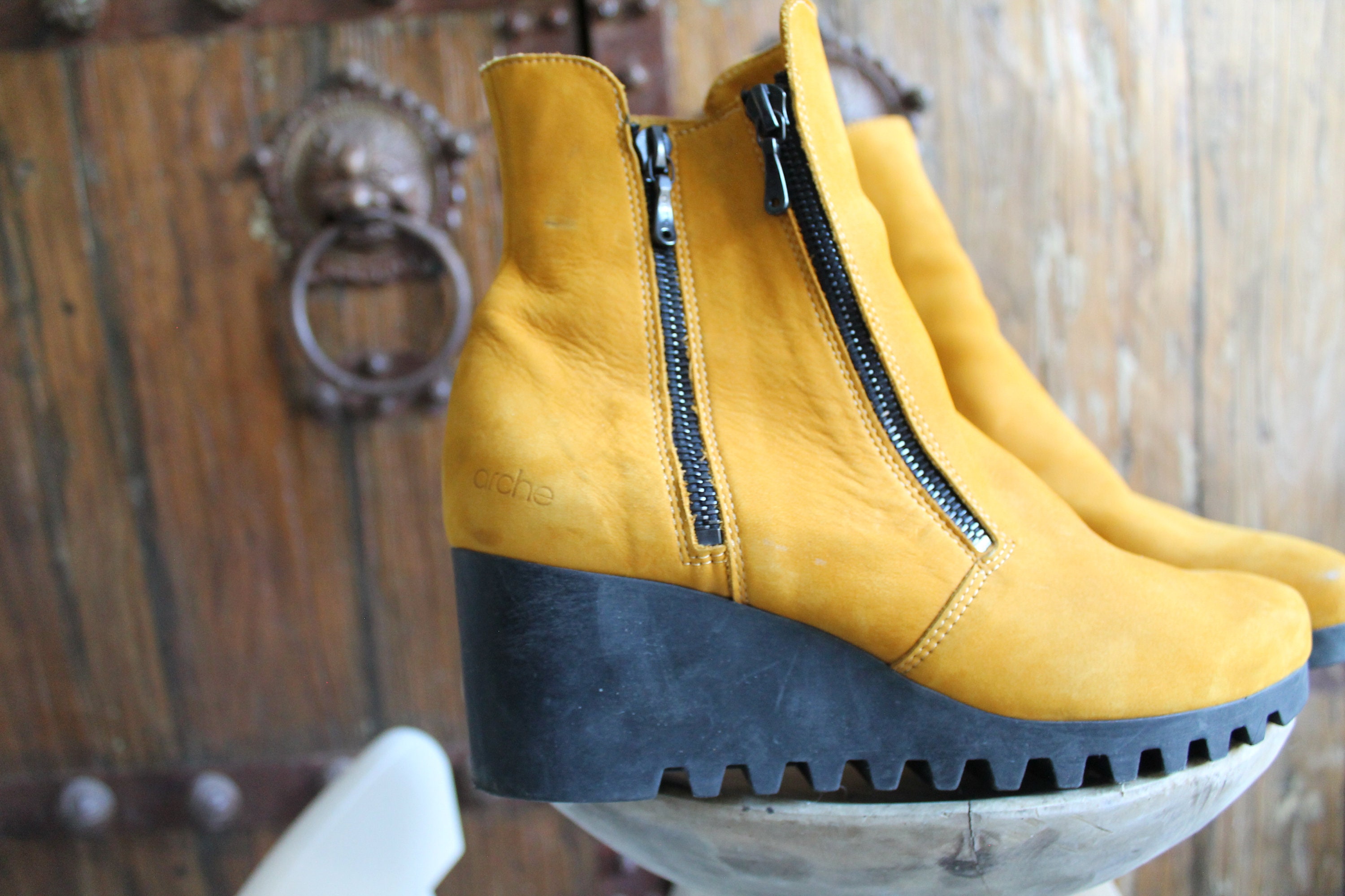 Gele Arche Platform schoenen Oker enkellaarsjes gemaakt in - Etsy België