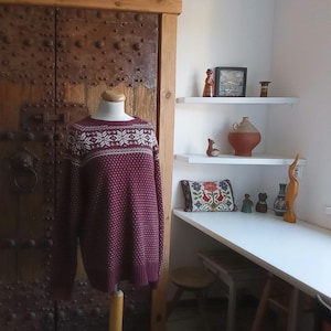 Classic Christmas Sweater Snowflake Jumper Xmas Norwegian Norway Nordic Scandinavian Style Pullover Cottagecore Snow Red Brown Holiday