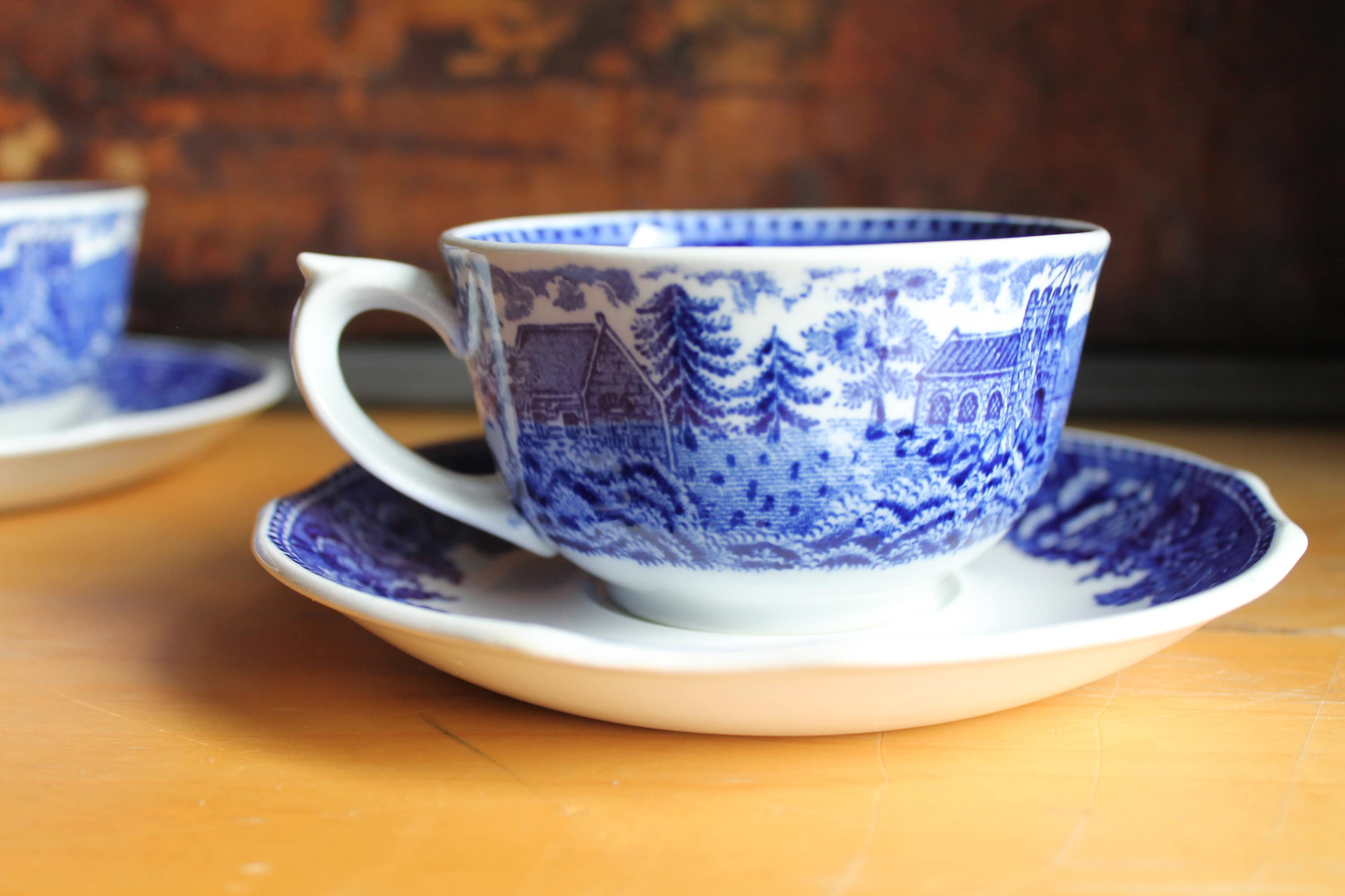 ヴィンテージ アラビア フィンランド エスプレッソ カップ ブルー風景