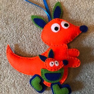 Handmade Felt Kangaroo with Joey – Unique Hanging Decoration