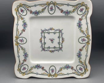 Plato para pastel cuadrado Ivanhoe de porcelana china Minton antiguo, 1917, pintado a mano