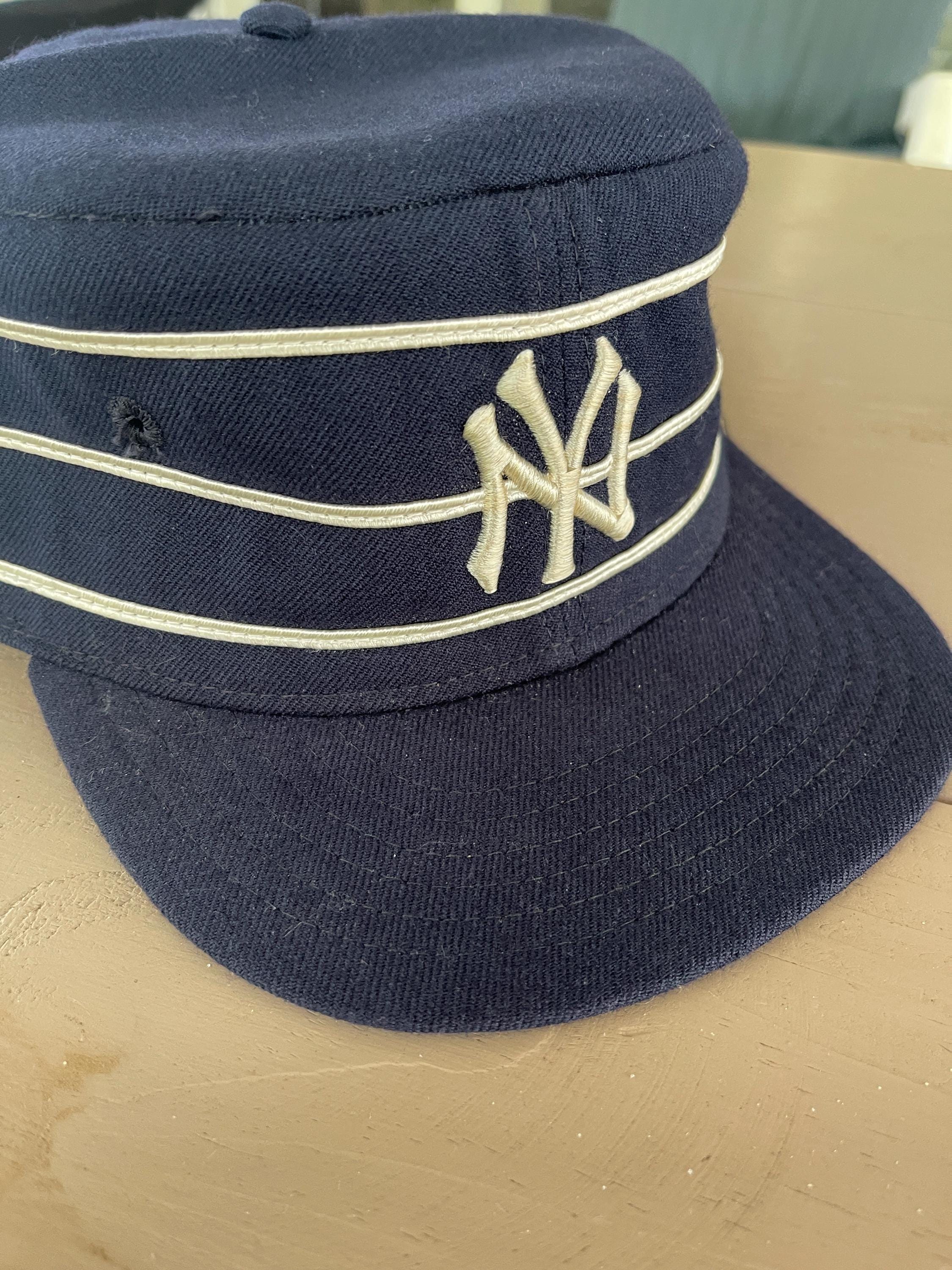 Vintage New York Yankees New Era Pro Model Fitted Pillbox