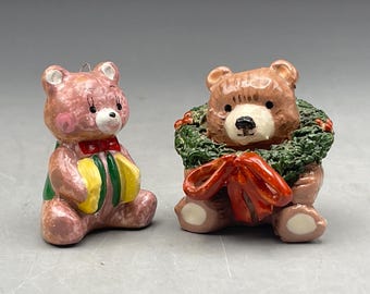 Figuras de oso en miniatura vintage hechas a mano, lote de 2 ositos de peluche navideños firmados