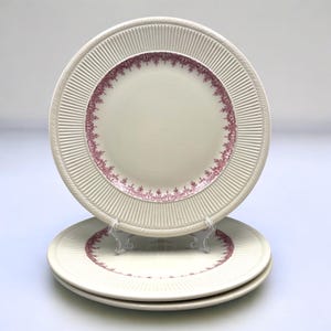 Vintage Shenango China Restaurant Ware Dinner Plates Set Of 3 Ribbed With Red