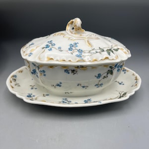 Charles Haviland France H2685 Sauce Boat And Lid Blue Flowers Gold Trim