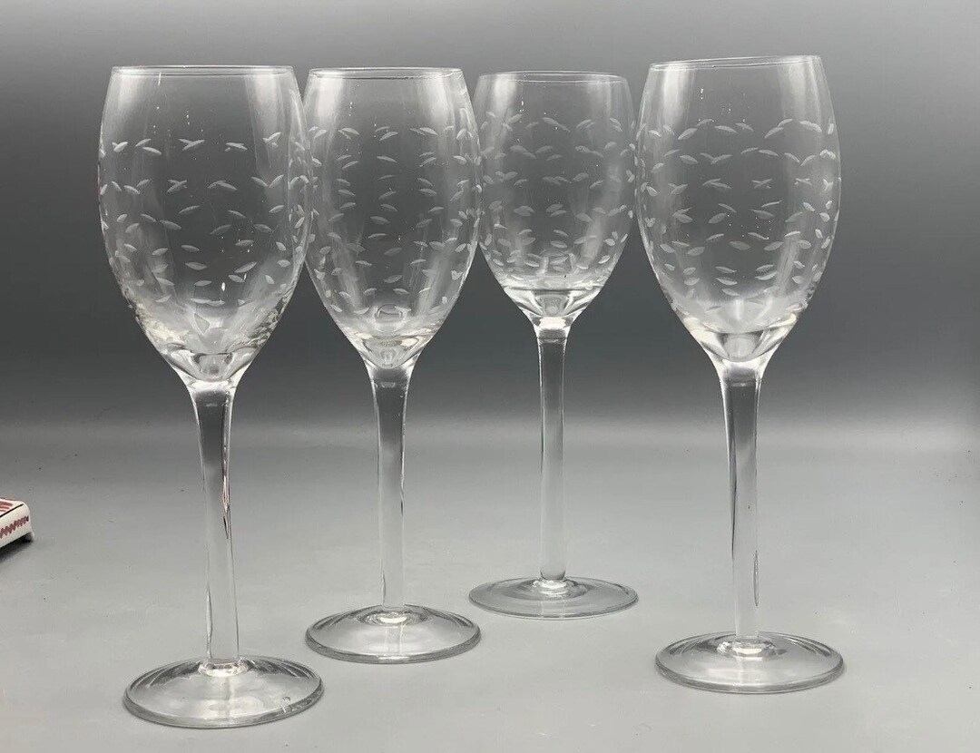 Vintage Etched Champagne Glasses Flutes Set 4 Elegant Glass Tulip
