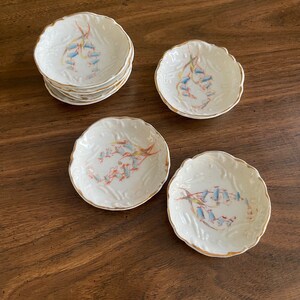 Vintage porcelana abierta platos de sal conjunto de 7 campanillas pintadas imagen 2