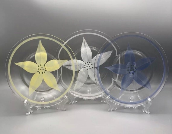 Lot De 8 Assiettes à Dessert En Verre Bleu Clair – Rondes – État Impeccable