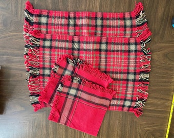 Crate And Barrel Cameron Plaid Placemats And Napkins Set 4 Pc.