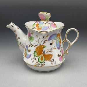 Baum Brothers Formalities Butterfly Teapot Small