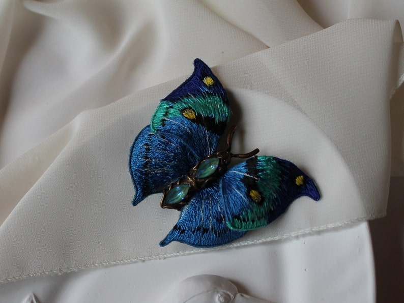 vintage butterfly realistic embroidery blue butterfly brooch embroidered butterfly vintage style brooch
