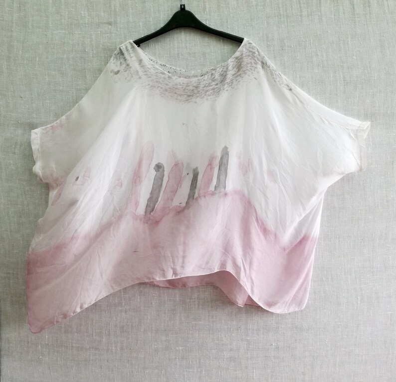 Womens pastel colored one size silk boho blouse with lining pinkwhite