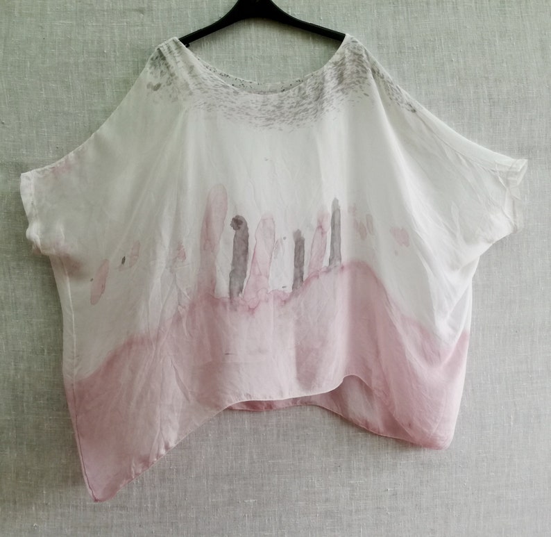 Womens pastel colored one size silk boho blouse with lining pinkwhite