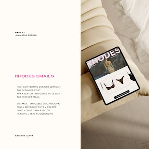 Peut inclure: Une tablette num&eacute;rique affichant un site web pour Rhodes Swimwear. Le site web pr&eacute;sente une photo d'un mannequin portant un maillot de bain marron et le texte "Rhodes Swimwear". La tablette est pos&eacute;e sur une surface beige.