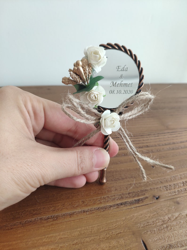 Wedding Favors for Guests in Bulk Bridal Party Keepsake Save the Date Ornaments Gifts for Visitors