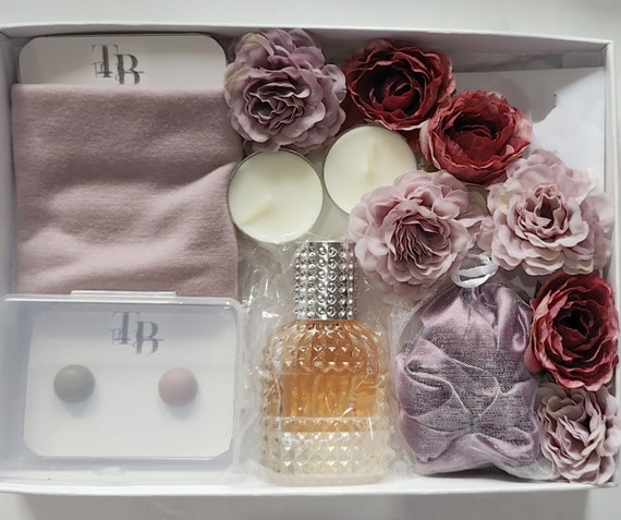 Pink Bouquet Hijab Pin Set