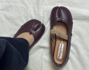 Women Tabi Shoes ,Vintage Handmade Shoes,Size 43,Ballet Flats Split Toe