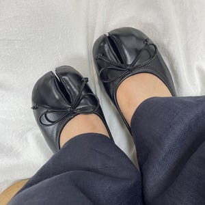 Ballerines Tabi,Chaussures faites main,Mary Janes pour femme, Chaussures tabi à bout fendu