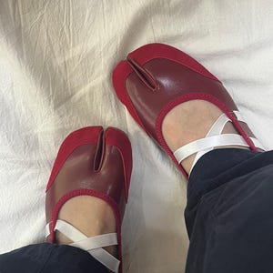 Tabi Sneakers Shoes,Women Ballet Flats,Handmade Shoes,Red Yellow Split Toe Ballerina Tabis