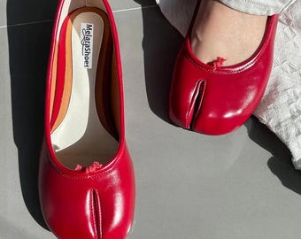 Women's Tabi Ballet Flats Handmade Red Brown Color Split Toe Footwear Shoes