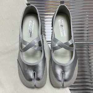 Tabi Sneakers Shoes,Women Ballet Flats,Handmade Shoes,Red Yellow Split Toe Ballerina Tabis image 8