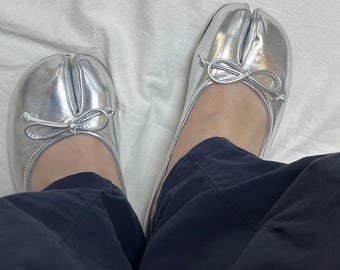 MelaraIreland Tabi Flat Shoes Women,Mary Janes,Handmade Vintage Shoe Size 12,Split Toe Ballet Flat,Silver Tabi Ballerina